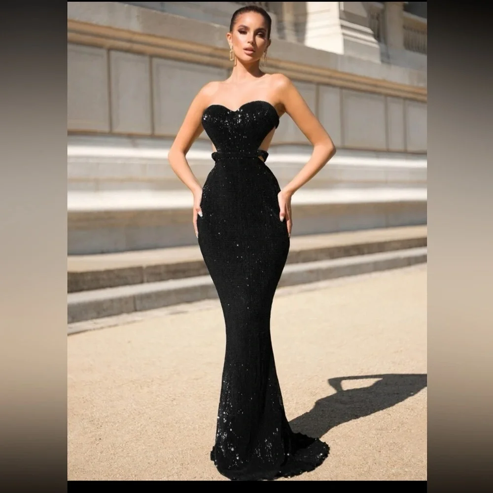 Strapless Black Sequin Mermaid Evening Dress